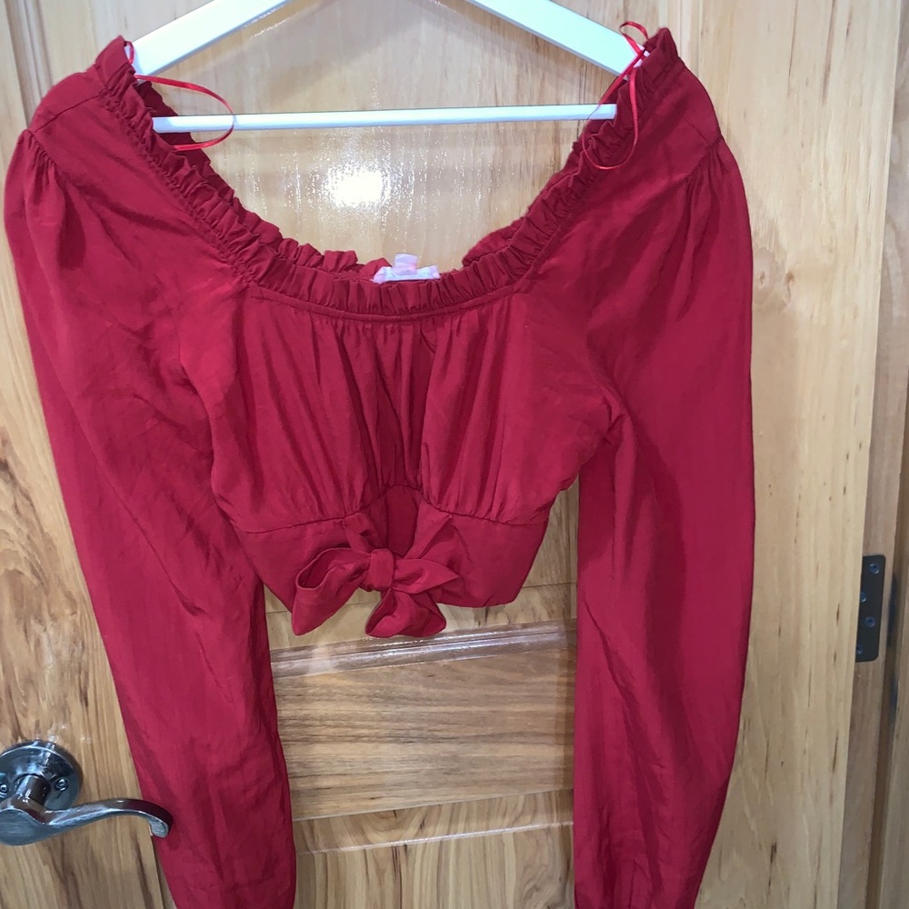 Red crop Top - Picture 6 of 6